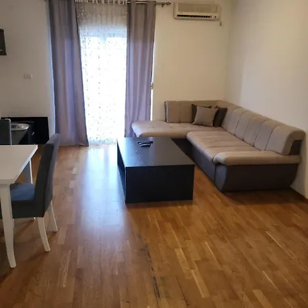 Angelika Kvart Apartman *