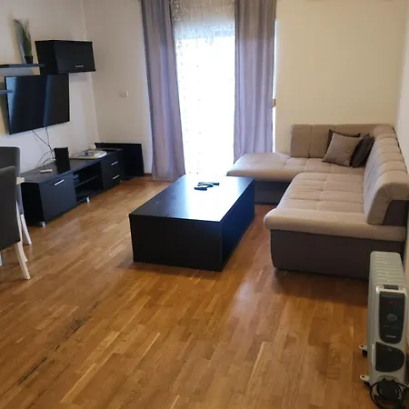 Angelika Kvart Apartman *